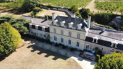 For sale 18th Century Manor House in Saumur