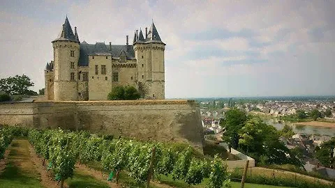 Places to see in ( Saumur - France ) Chateau de Saumur